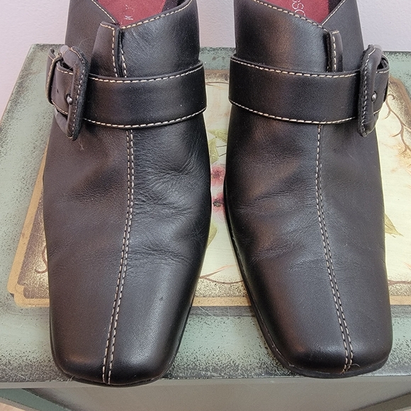 Aerosoles Vintage Black Leather Mule With Buckle Size 8 - Picture 4 of 6